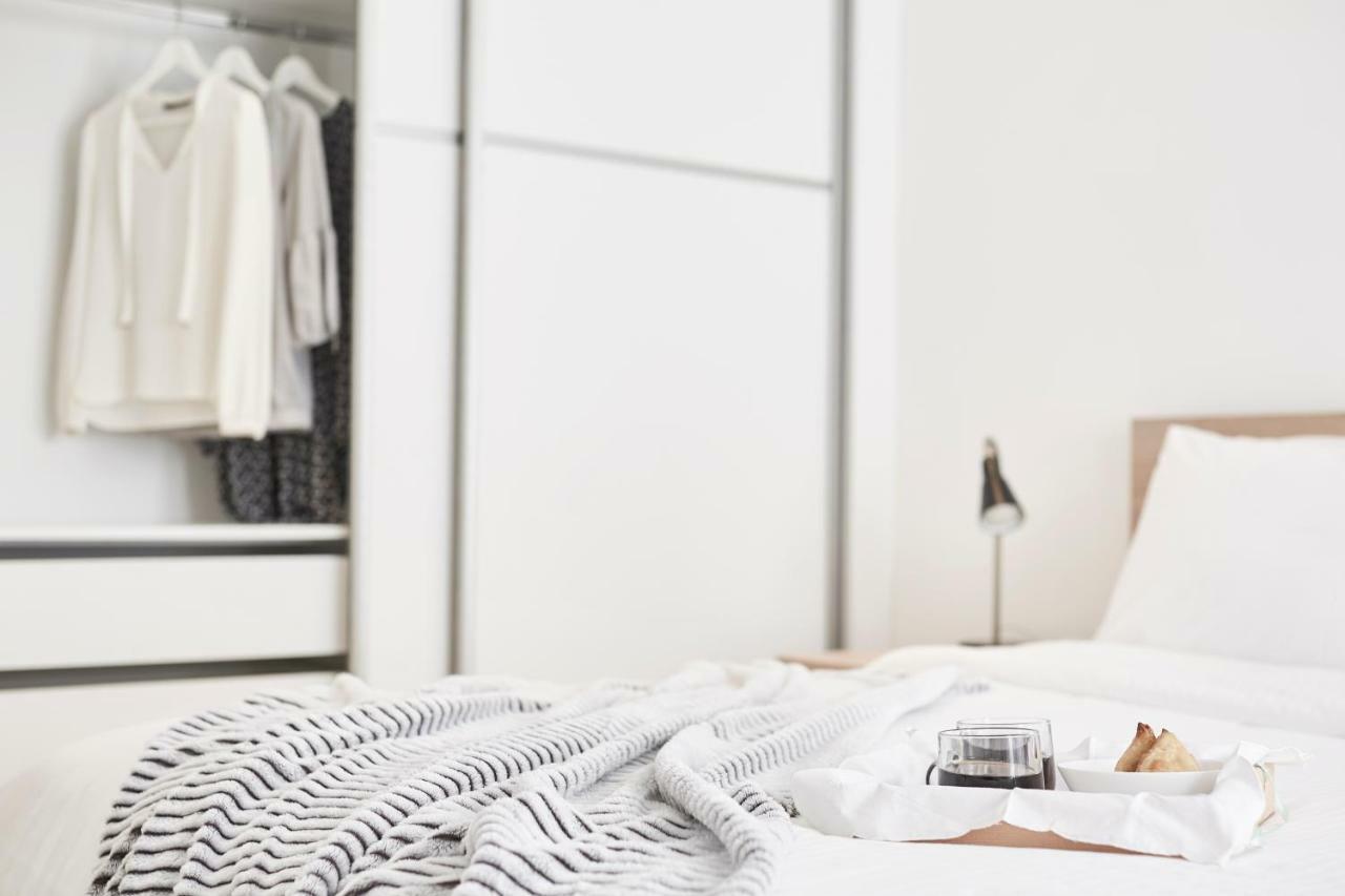 Modern Elegant Apt At Kolonaki アテネ エクステリア 写真