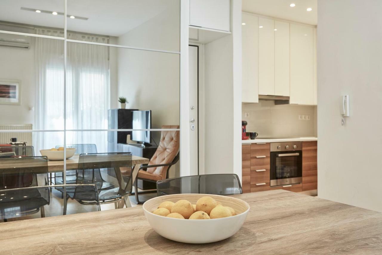 Modern Elegant Apt At Kolonaki アテネ エクステリア 写真